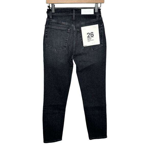 Re/Done 90s High Rise Ankle Crop Onyx Fade Jean - Picture 5 of 9